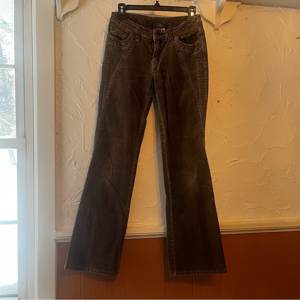 Classic Boot Cut Women's 725 Originals Brown Corduroys